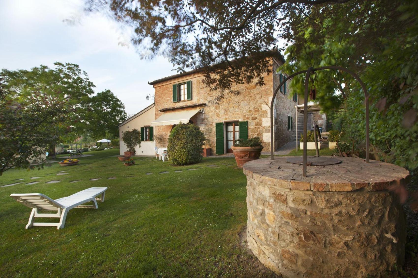 Agriturismo Il Fienile Montepulciano Stazione Esterno foto