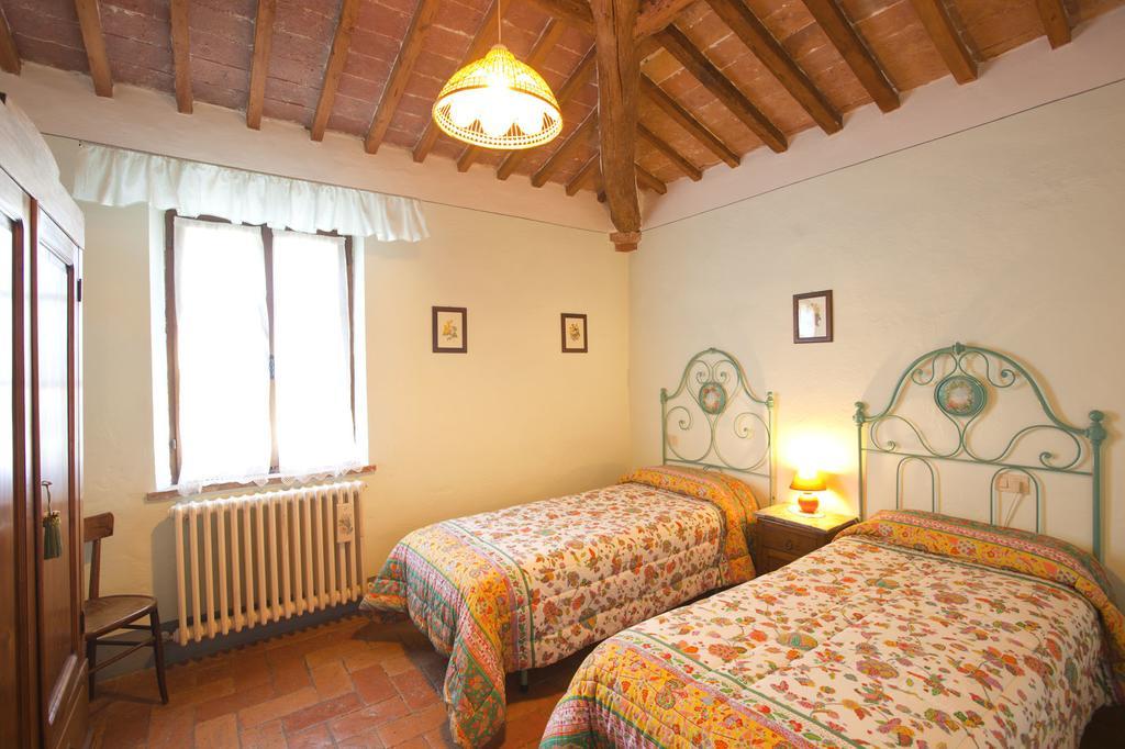 Agriturismo Il Fienile Montepulciano Stazione Esterno foto