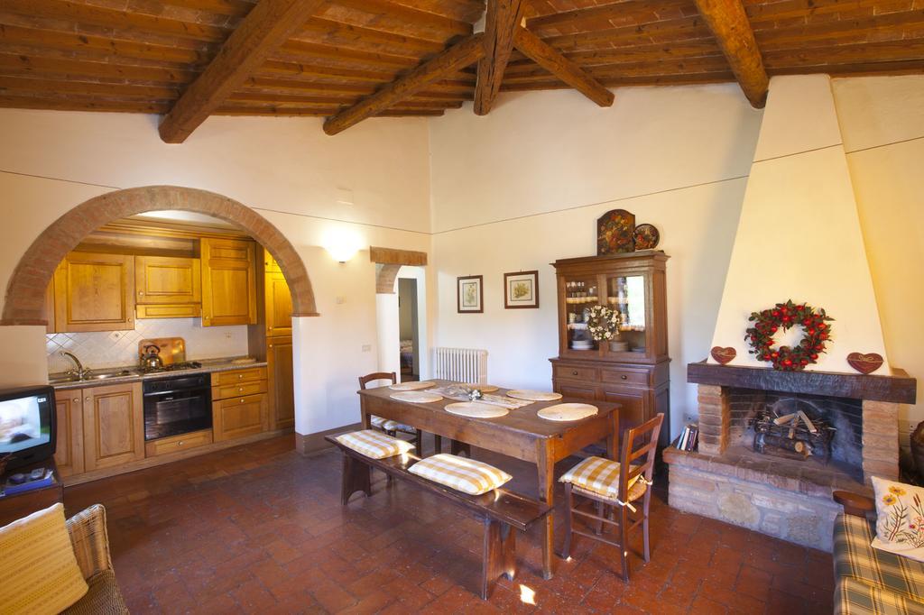 Agriturismo Il Fienile Montepulciano Stazione Esterno foto