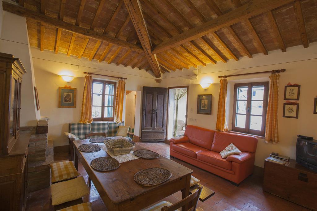 Agriturismo Il Fienile Montepulciano Stazione Esterno foto